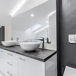Inshiapartments On Hazova Str 5 Apartment