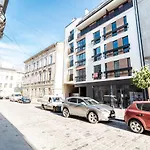 Inshiapartments On Hazova Str 5 Apartment