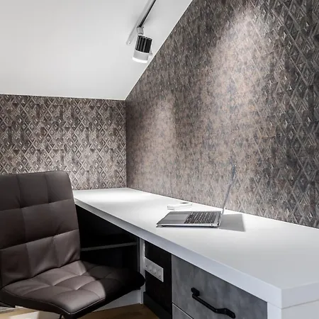 Апартаменты Inshiapartments On Hazova Str 5 *