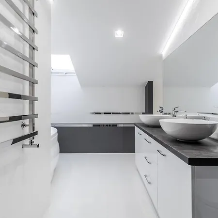 Apartment Inshiapartments On Hazova Str 5 *
