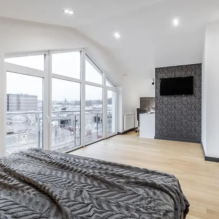 Inshiapartments On Hazova Str 5 * 리비프