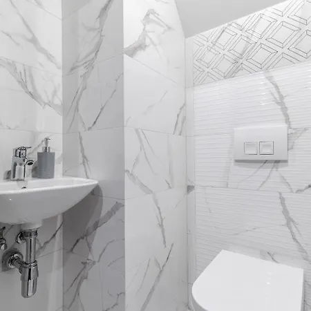 Inshiapartments On Hazova Str 5 Apartment Lviv