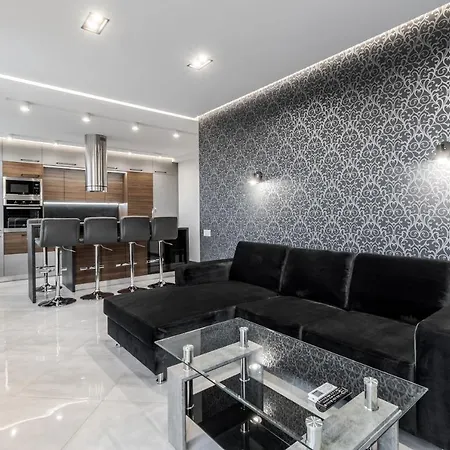 Inshiapartments On Hazova Str 5 Lägenhet Lviv