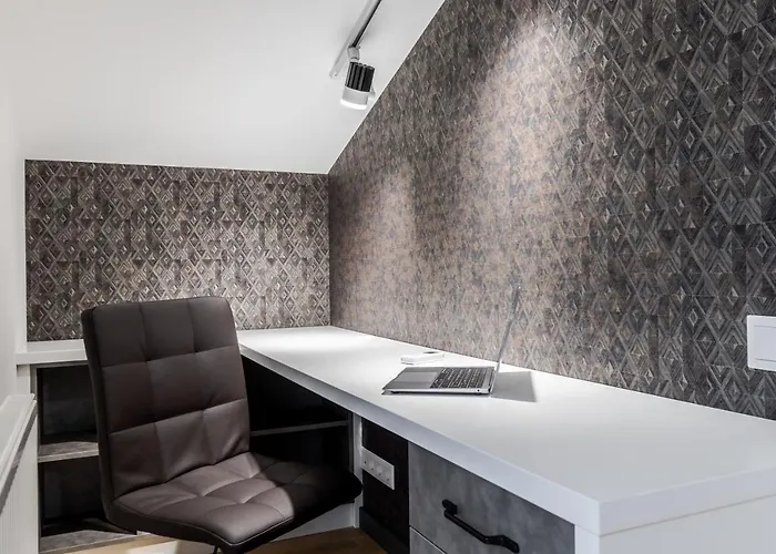 Апартаменты Inshiapartments On Hazova Str 5 *